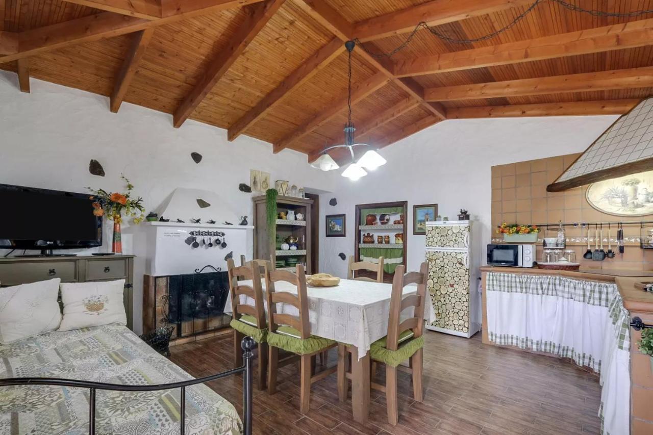Casa Olympia, Tamaimo Apartment Luaran gambar